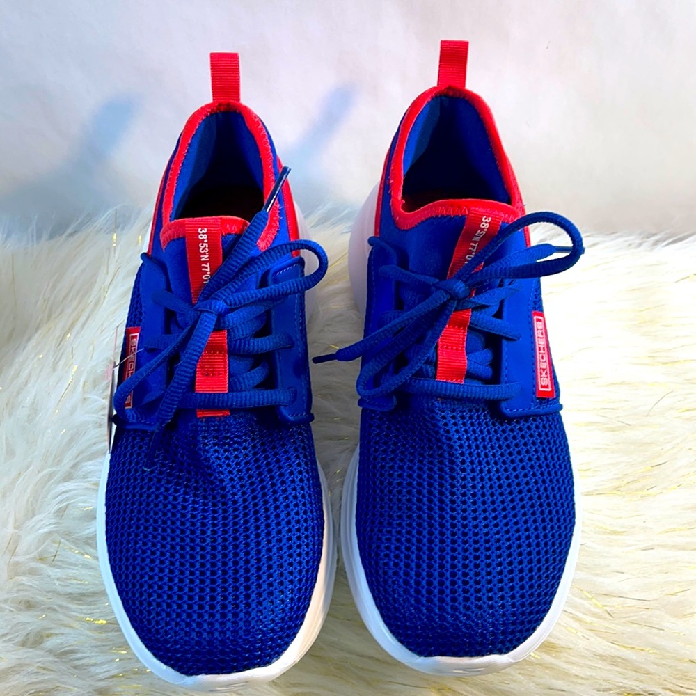 Sketchers Men’s Goga Mat Shoe Sneaker